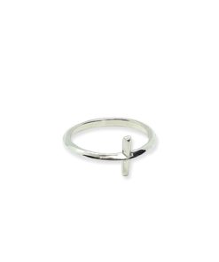 Anillo de plata cruz